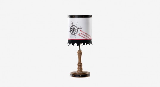 Stalinis šviestuvas | PIRATE