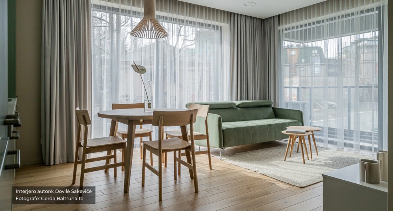 Dovile-sakevice-eva-sofa-fotografe-GERDA-BALTRUNAITE-9