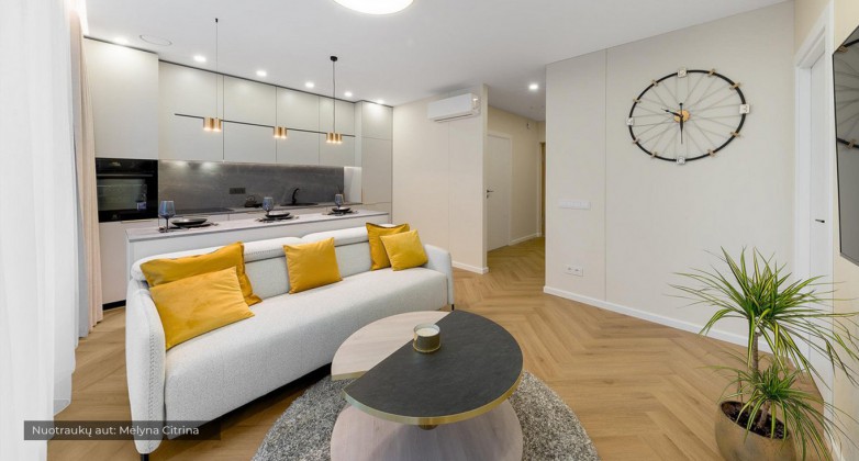 melyna-citrina-magres-baldai-3