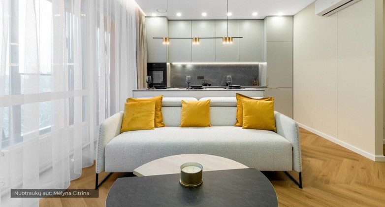 melyna-citrina-magres-baldai-4