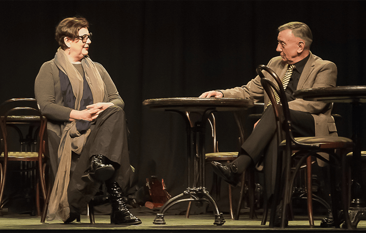 naujienos-spektaklis-1