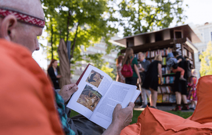 naujienos-vilnius-skaito-2