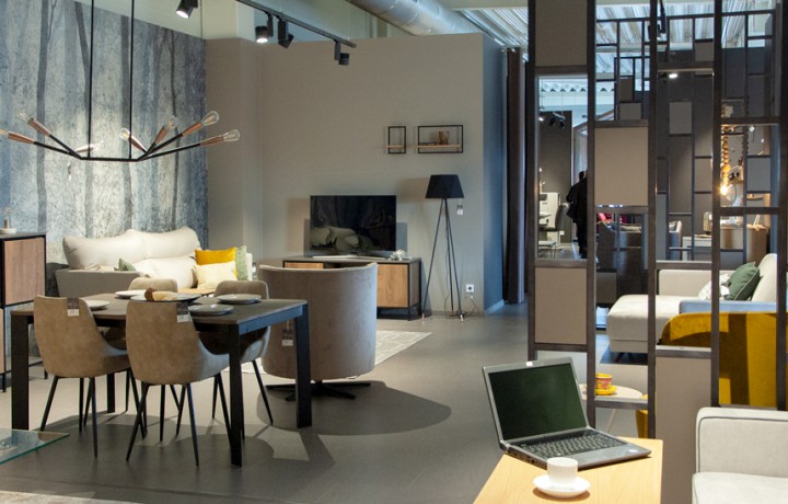 rieses-salonas4-974x548