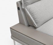 JUODA USB A VIETA | LENTYNOS PUSĖJE