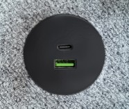 USB  ГНЕЗДО ЧЕРНОЕ  В КОРОТКОМ ПОДЛОКОТНИКЕ