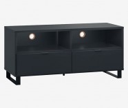 BLACK FRAME | BLACK FACADE